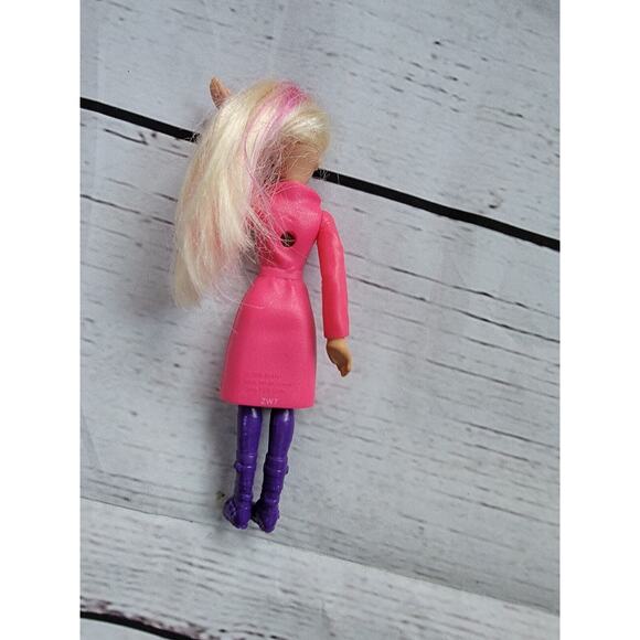 McDonald's Barbie pink robe Mattel 2016 toy figure - Picture 4 of 6
